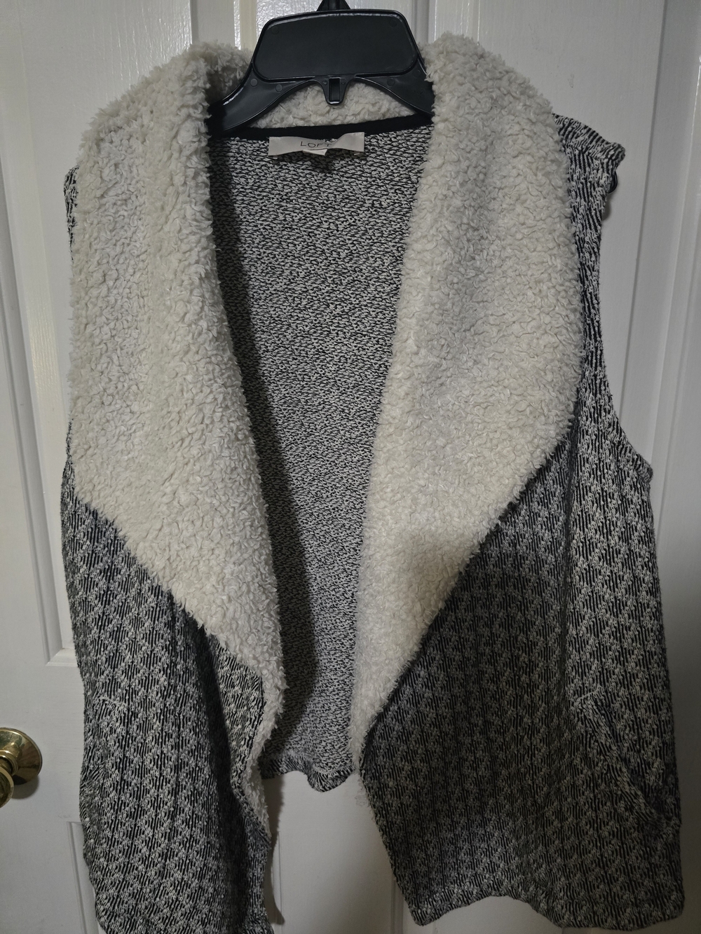 Loft - Cozy Faux-Sherpa Open Front Sweater Vest - Cream & Black Large